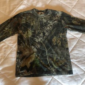 Long sleeve camo tee-shirt